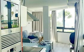 Nueva Europa Studio Ocean View
